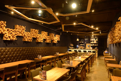 Madker Live House & Restaurant 美德客音樂餐酒館