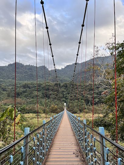 白鹿吊橋