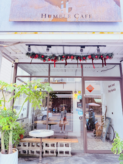 Humble cafe｜亨寶咖啡｜漢堡｜早午餐｜網美咖啡廳｜巨蛋人氣早午餐咖啡廳｜義大利麵