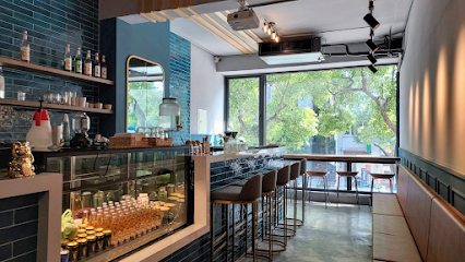 Barbican 望樓（高雄必訪寶藏店家/寵物聚會友善/手路菜餐酒/附有兒童椅)