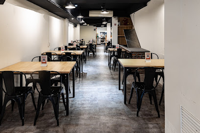 雙醬咖哩 台北小巨蛋店/咖哩飯/小巨蛋平價美食/歐姆蛋包飯/晚餐/午餐