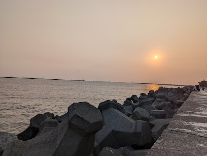 西子灣夕照觀景坡堤