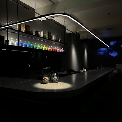 Linger 流連忘返 - Bar x Gallery｜台中酒吧｜深夜藝廊