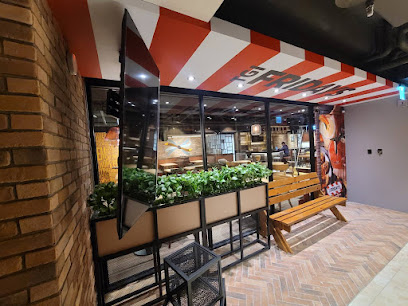 星期五美式餐廳 宏匯餐廳
