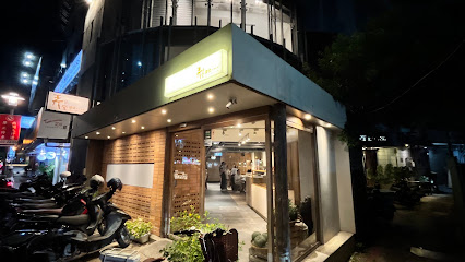 新橋弄堂